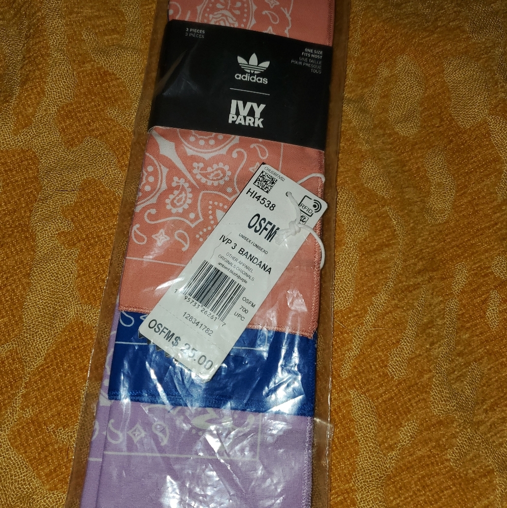 Ivy Park Rodeo Bandanas